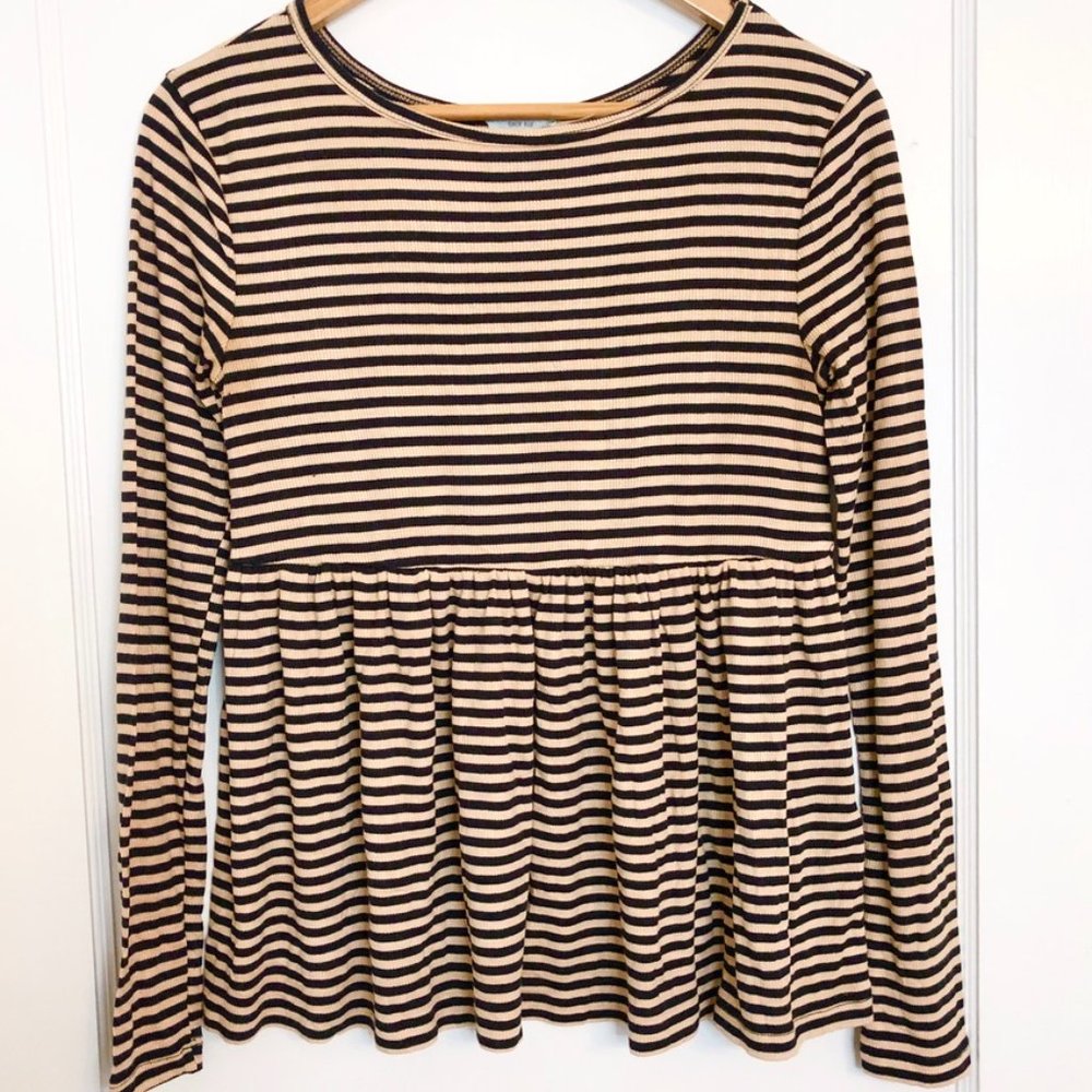 Urban Outfitters Kimchi Blue First Date Peplum Top